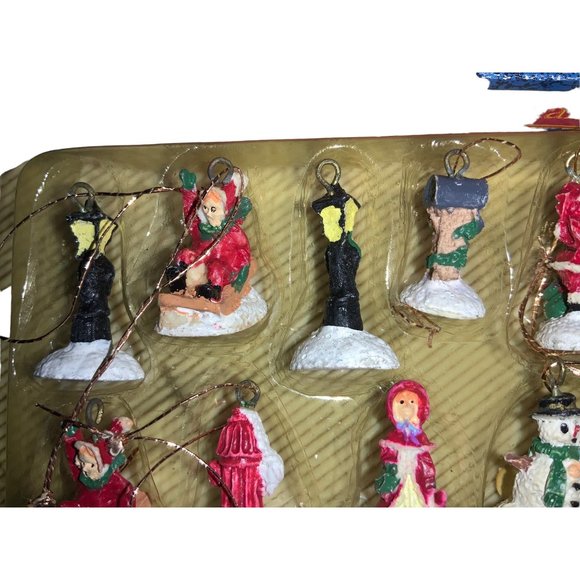 Victorian Mini Christmas Tree Polystone Ornaments Set of 18 Open Package - Picture 5 of 10